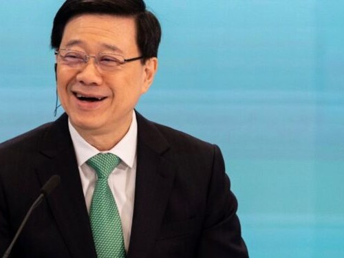 冒充李家超发行「香港币」！假帐号破绽百出、千万别上当