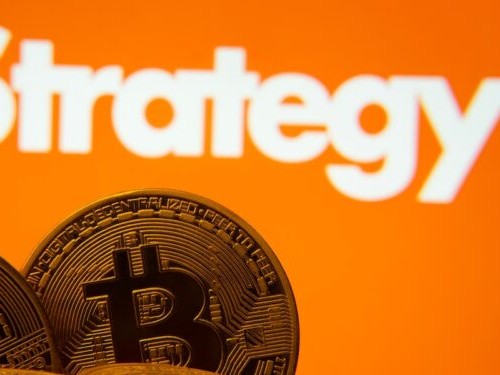 比特币涨势熄火！Strategy Q3 净利暴减 72%、估值溢价创一年半新低